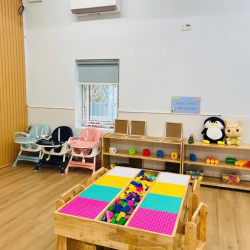 anh-lop-hoc-truong-mam-non-ngoi-nha-hanh-phuc 1